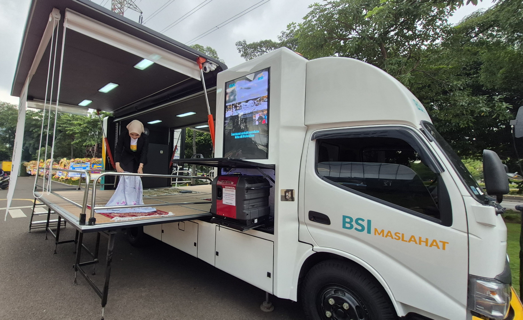 Keuangan Berkelanjutan Jadi Fokus BSI di Milad ke-4 dengan Digital Carbon Tracking dan Mobil Listrik