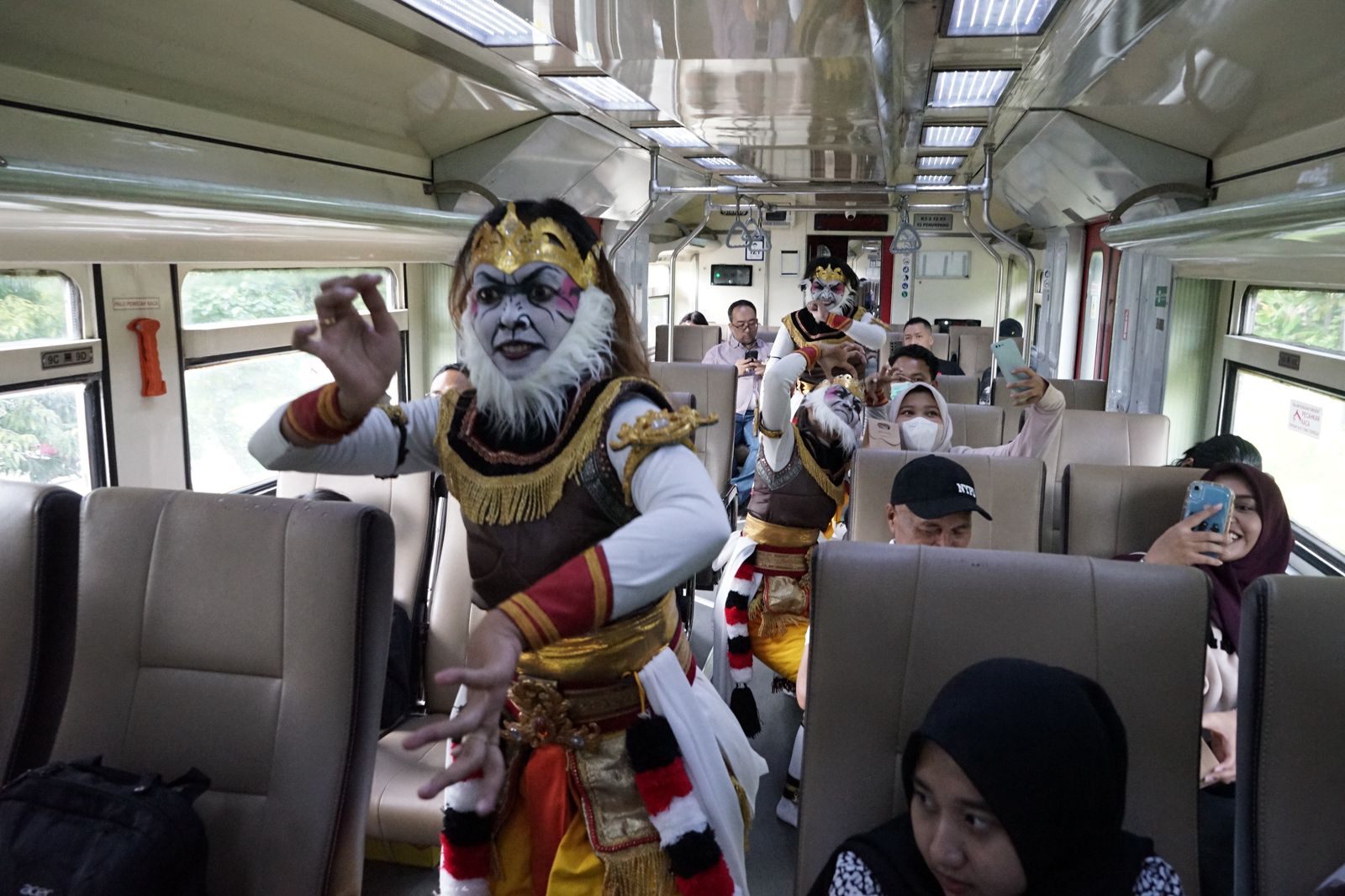 KAI Bandara Perkenalkan Jogja Lewat Beksan Wanara di Setiap Perjalanan KA Bandara