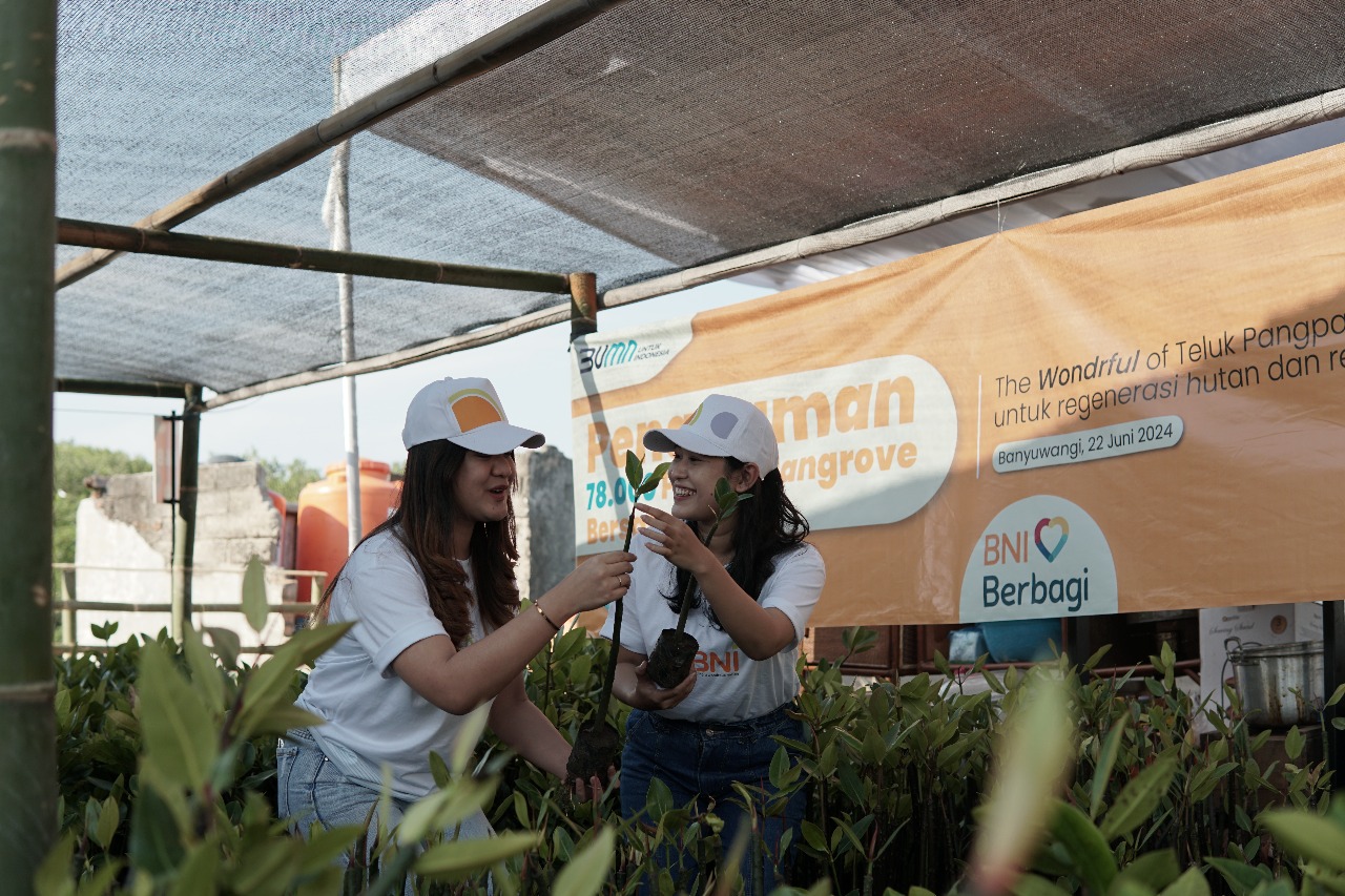 BNI Lestarikan Mangrove, Wujud Komitmen pada Keuangan Berkelanjutan