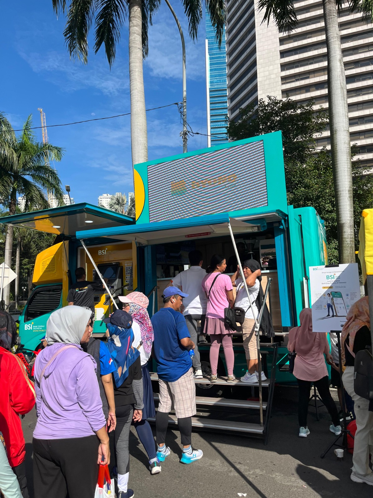 (VIDEO) BYOND Mobility BSI Perkuat Literasi dan Inklusi Keuangan di Tengah Aktivitas Masyarakat