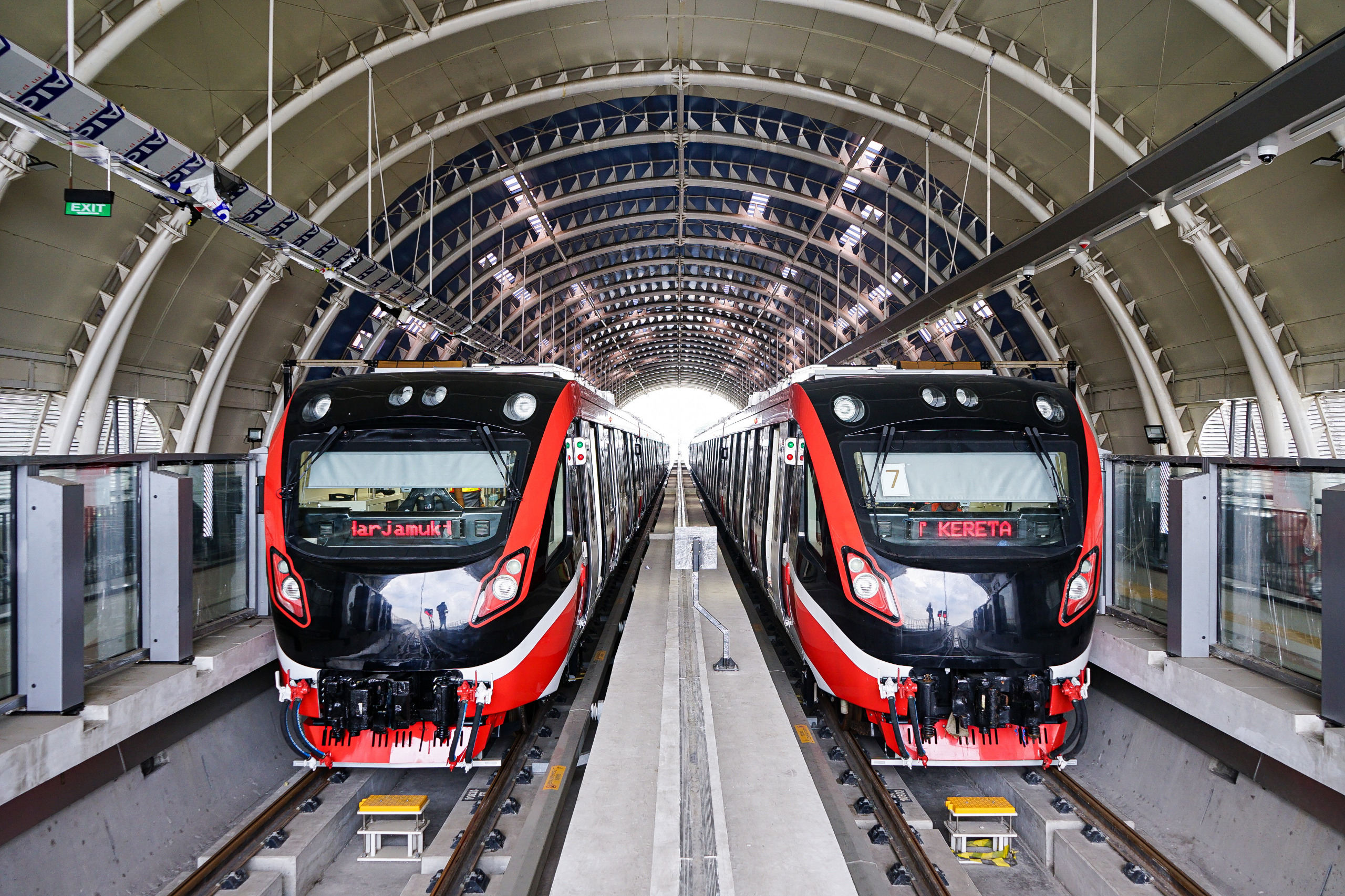 Rendah Emisi dan Andal, LRT Jabodebek Jadi Favorit Warga Urban Peduli Lingkungan